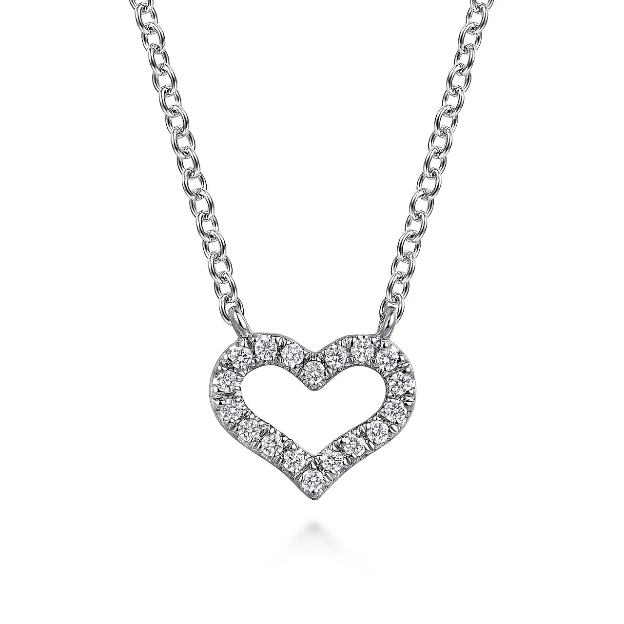 14K White Gold Diamond Heart Pendant Necklace
